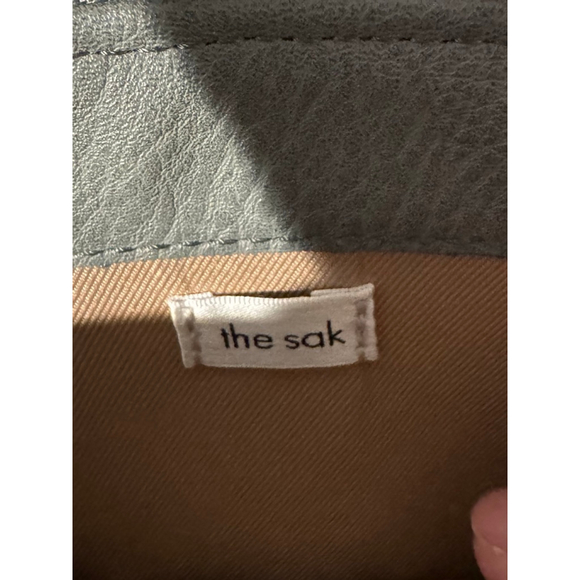 Women's The Sak Gray green Leather Crossbody Wallet One Size - Picture 9 of 15